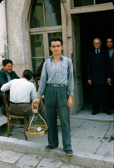 Στη Λάρισα το 1952